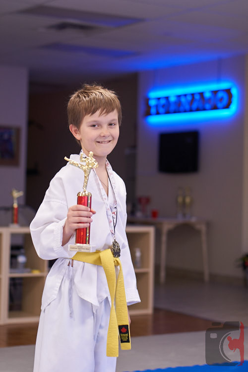 a child won tekvondo tournament